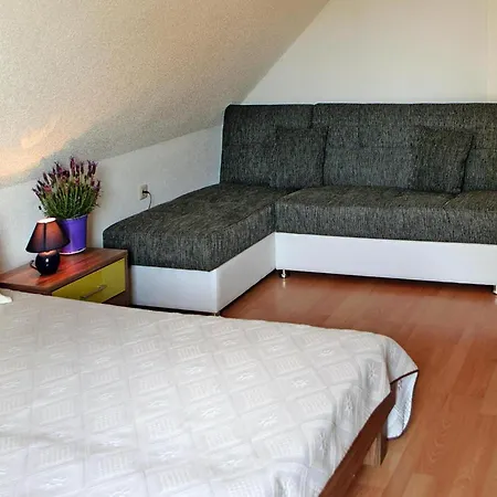 Ferienhaeuser Am Kummerower See, Дом отдыха