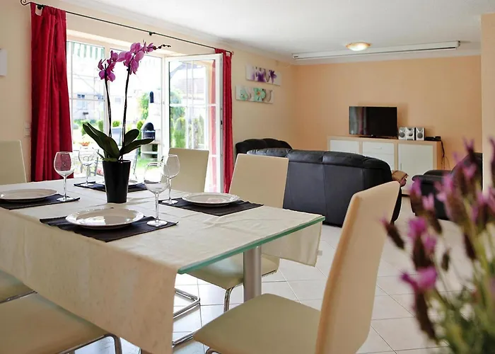 Ferienhaeuser Am Kummerower See, Verchen